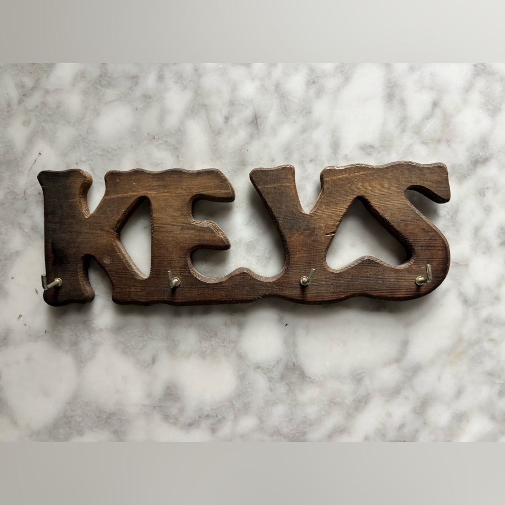 Rustic Brown Wooden Key Holder Wall Decor